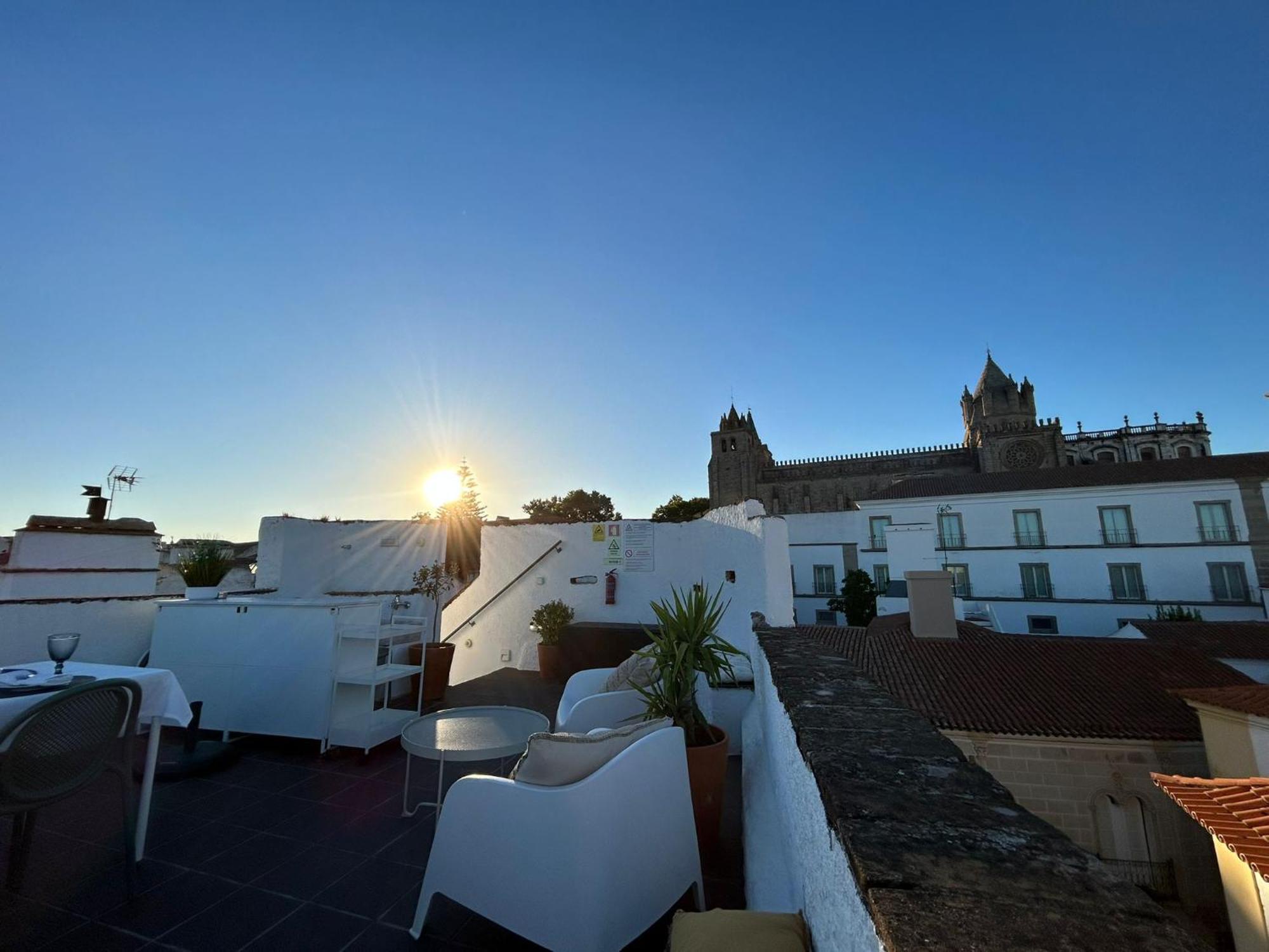 Casa Soure Suites And Apartments Évora Exterior foto